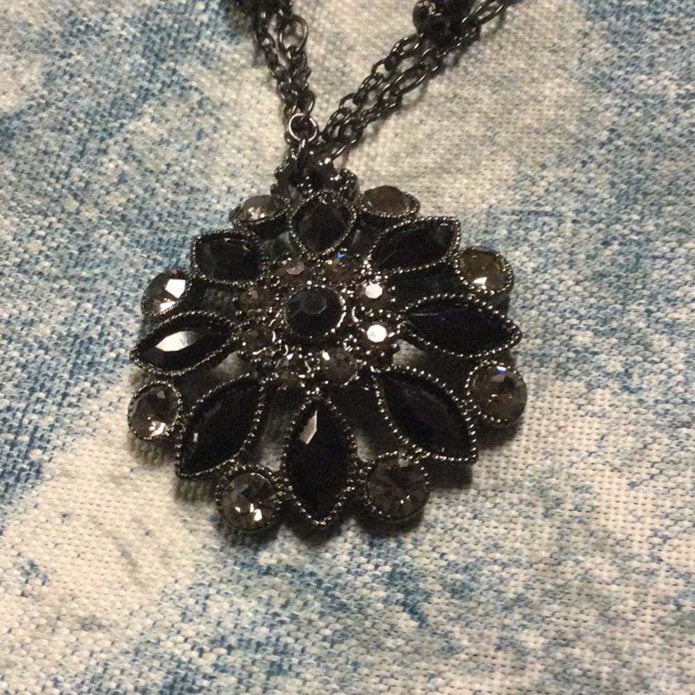 Avon Black Diamond colored medallion necklace